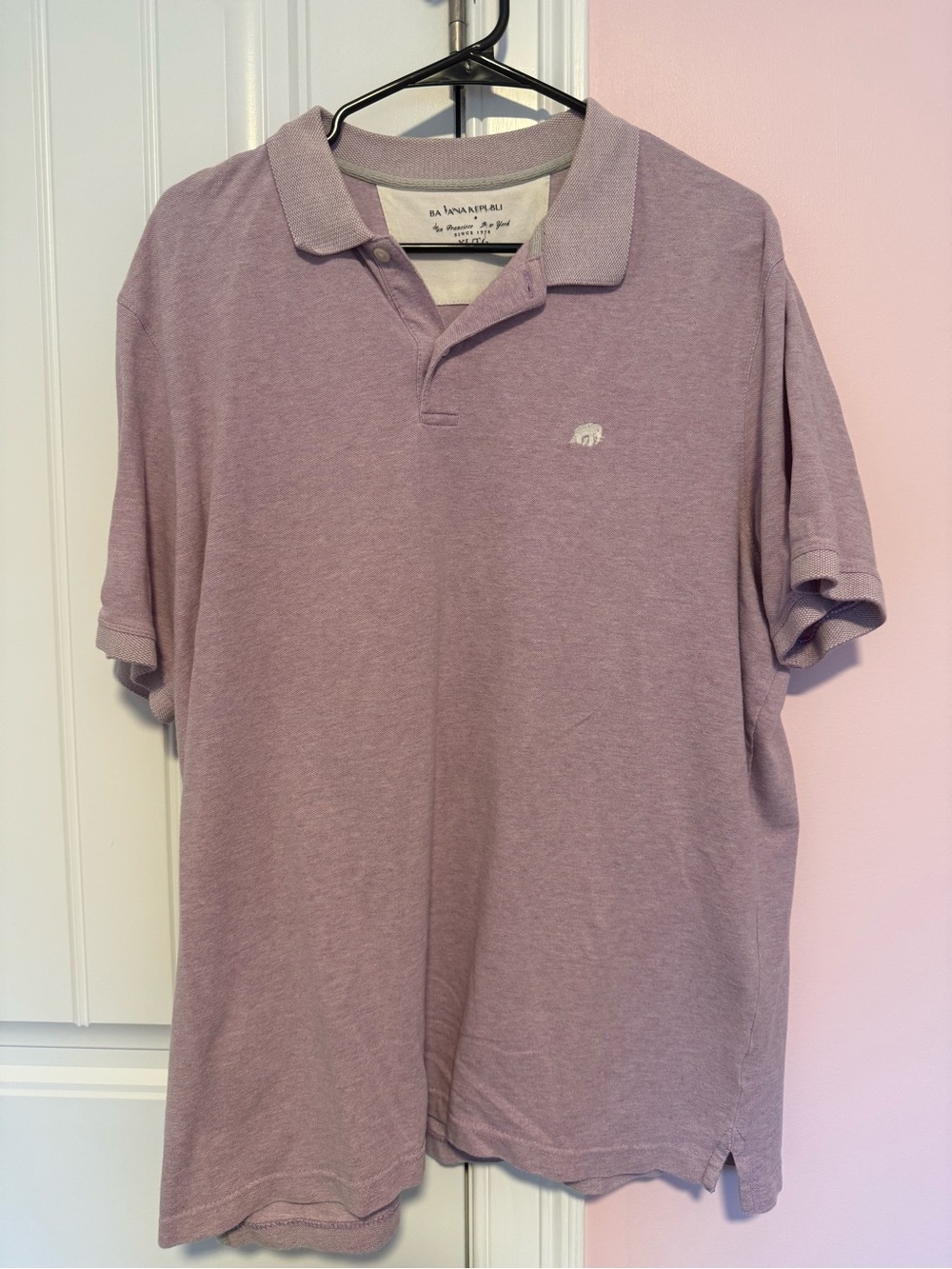 Banana Republic Men’s Lavender-Tone Polo